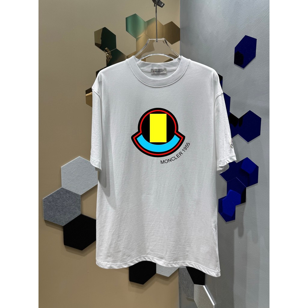 Moncler2026 Moncler-สไตล์ใหม่6XLคลาสสิกรอบคอแขนสั้นเสื้อยืดผู้ชายผู้หญิงสไตล์ขนาดใหญ่สบายผ้าฝ้าย100%