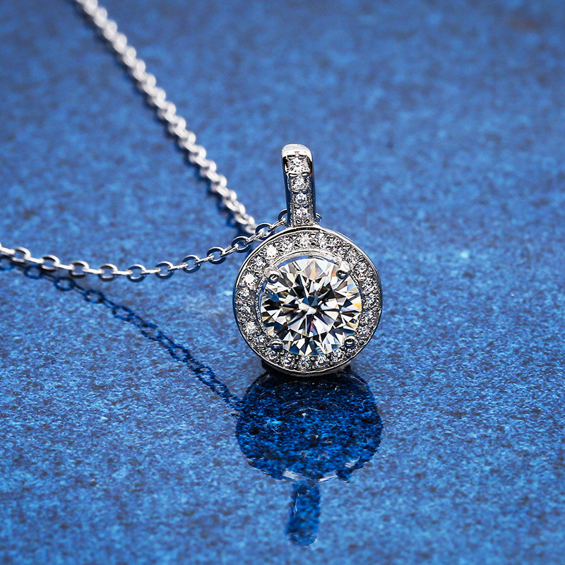 1 กะรัตฝัง Moissanite สร้อยคอ 925 ฝังเงิน Moissanite Clavicle Chain ผู้หญิงสด LYAJIE26315 LTPB