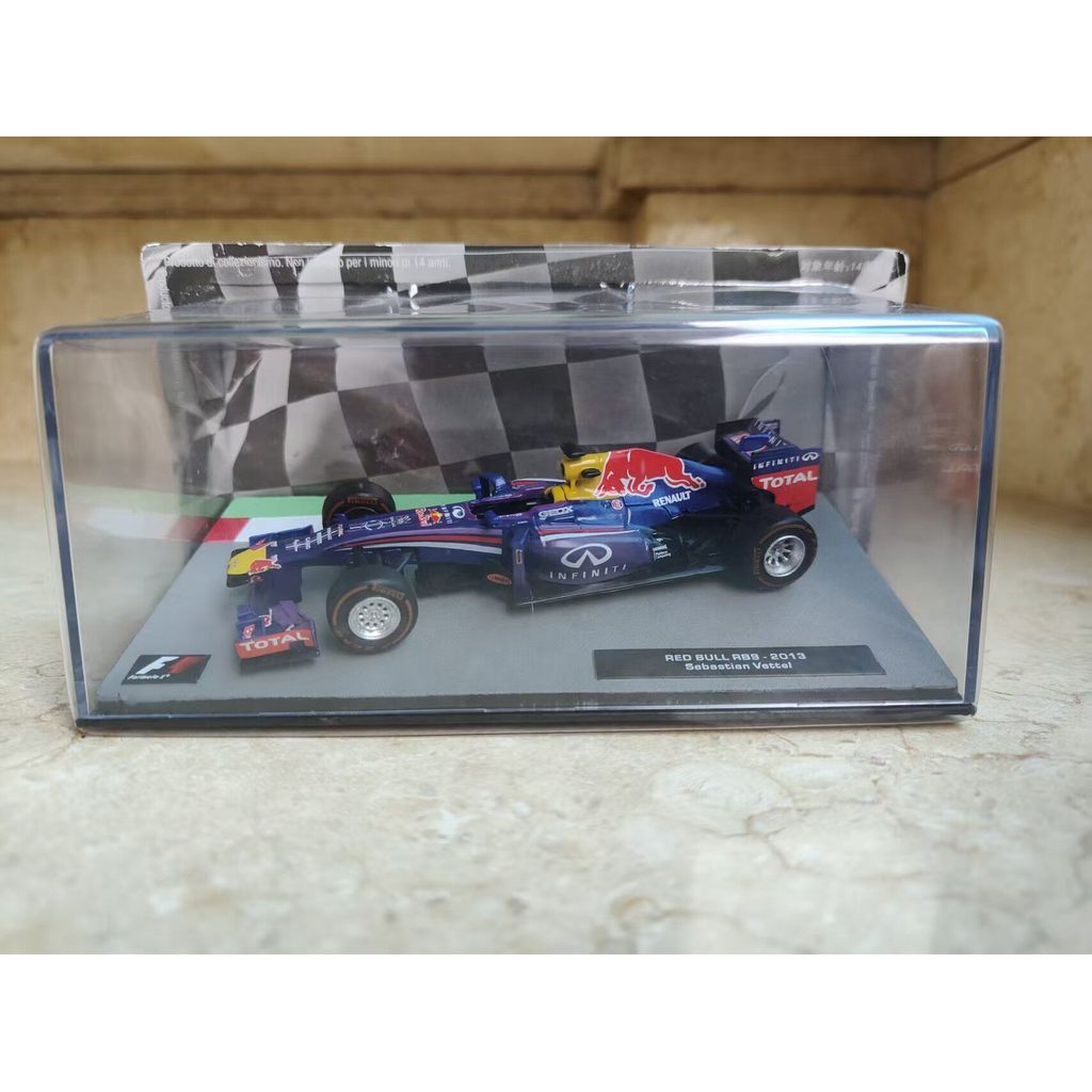 IXO 1/43 Red Bull RB9 F1 Racing Car Model, 2013 Racing Season Wittel รถแชมป์เยอรมัน, วัสดุโลหะผสม, พ