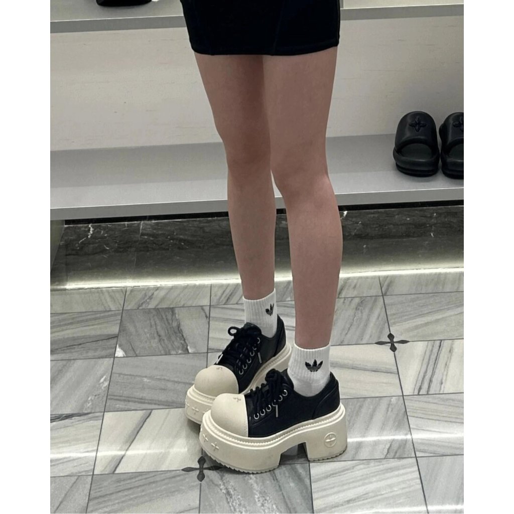 รองเท้าผู้หญิง SMFK พร้อมเข็มทิศสบายนิ้วหนา Soled อินเทรนด์ ตามสไตล์ Little Red Book Blogger