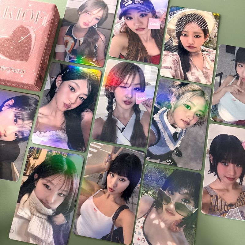 KISS OF LIFE การ์ดภาพถ่ายเลเซอร์ JULIE NATTY BELLE KIOF อุปกรณ์ต่อพ่วงโพลารอยด์พิมพ์ตัวเอง LOMOKISS 