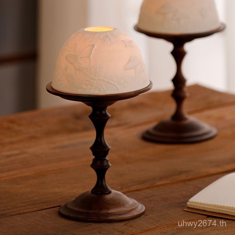 Retro ตกแต่งเทียนหอมผู้ถือโปร่งใสโต๊ะรับประทานอาหาร Bone China วอลนัทด้านข้างตู้ North อเมริกันเทียน