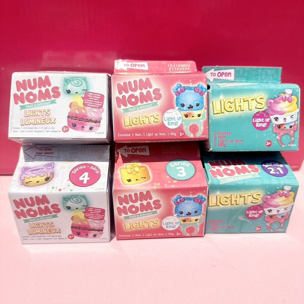 Num Noms ของเล่นเซอร์ไพรส์สําหรับเด็กพร้อมแหวนเรืองแสงตุ๊กตาสะสมกลิ่นหอม Unboxing ชุดสําหรับเด็ก