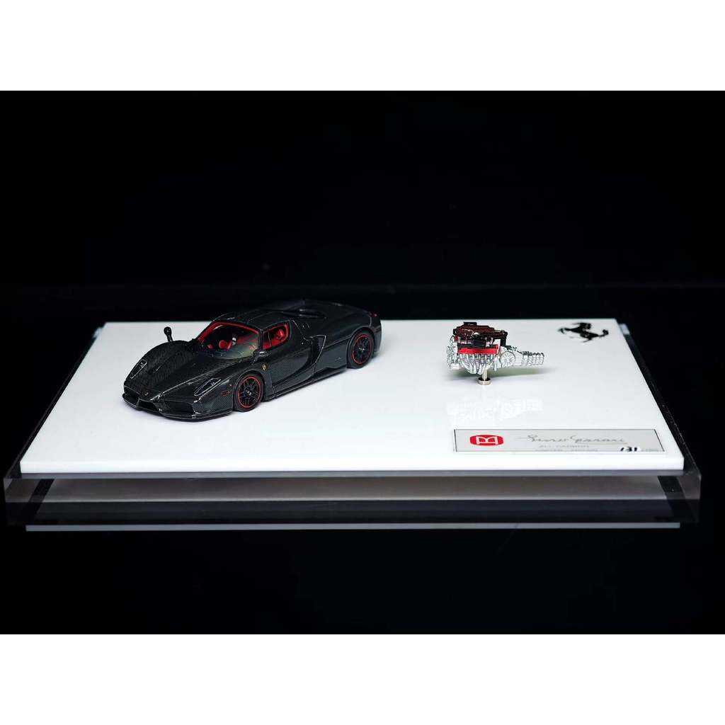 [คลังสินค้าพร้อม] DMH 1/64 Full Carbon Enzo First Edition!ฉบับแรก!ฉบับแรก! กล่องของขวัญคาร์บอนสีดํา 