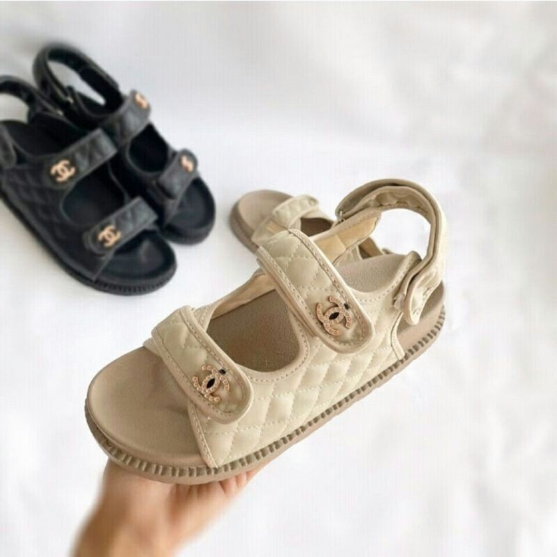 ZA8 chan@l รองเท้าแตะสุภาพสตรี Strap Wedges