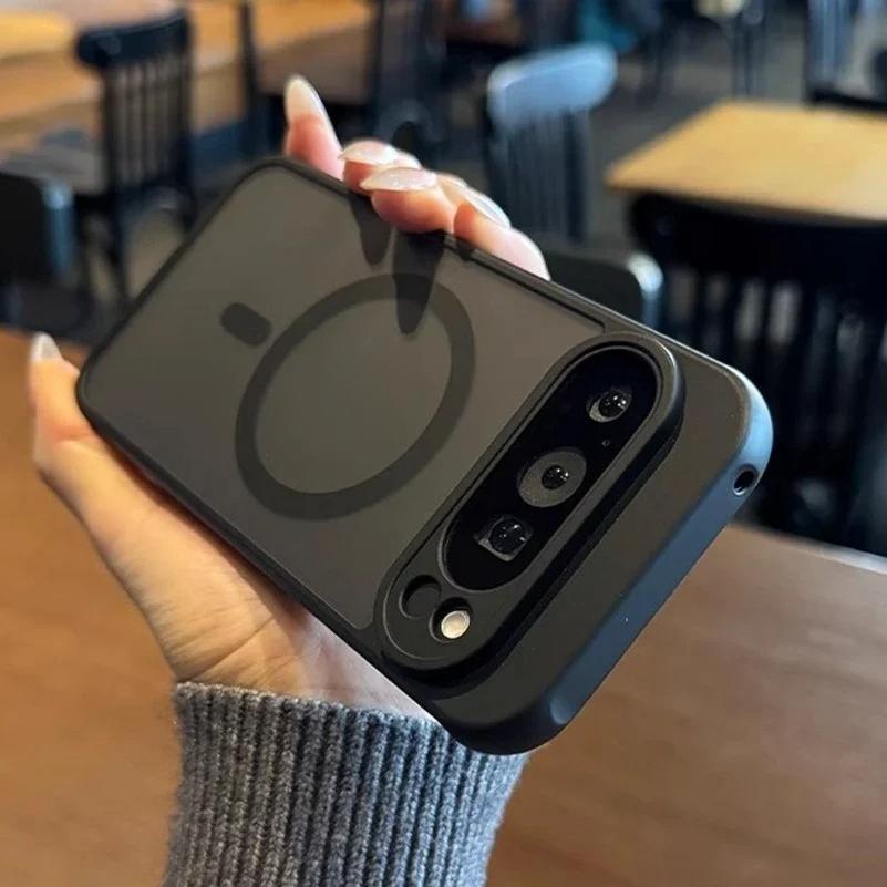 เหมาะสําหรับ Google 9A เคสโทรศัพท์แม่เหล็ก Slim Matte Clear ฝาครอบชาร์จไร้สายสําหรับ Google Pixel 9 