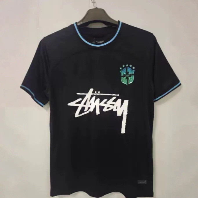 เสื้อทีม Flamengo ฉบับพิเศษ สำหรับชาวไทย