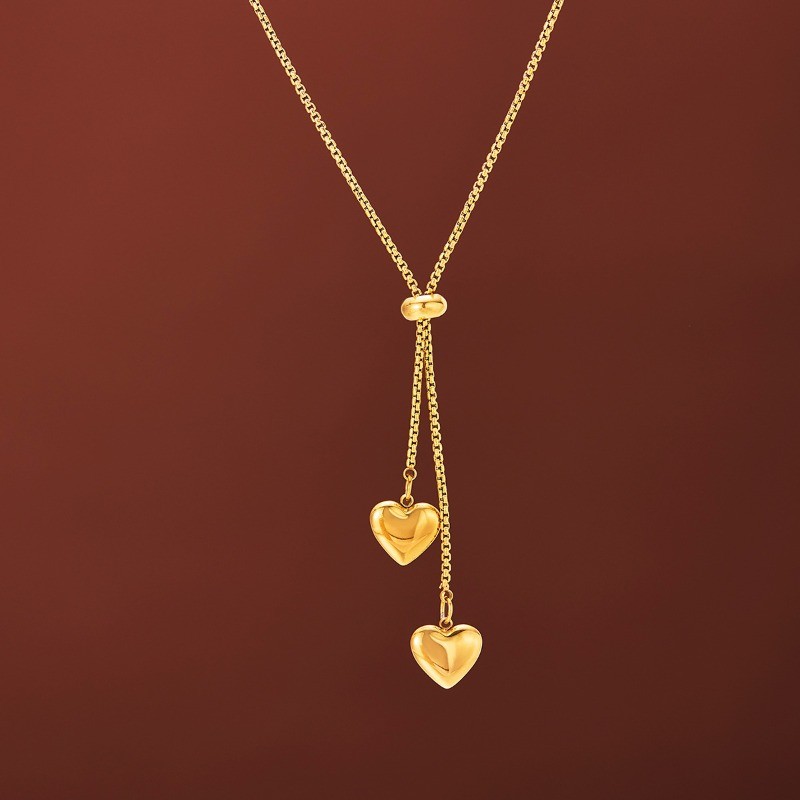 แฟชั่นหรูหรา Love Heart-Shaped สร้อยคอเหล็กไทเทเนียมหญิงที่ไม่ซ้ํากัน Simple Clavicle Chain Niche Design Non-Fade จี้ทุกวัน All-Match High-End สร้อยคอ Recommem