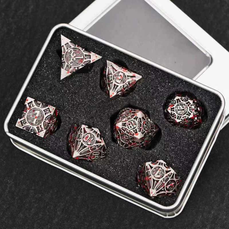 COCrunningship ป้ายโลหะ Bao Dailking 门边 D20套装TRPG多面克 DND子COC RPG Dice Metal Dice Baldurs Gate Peripheral D20 Set TRPG Multifacedoured C3