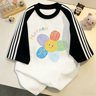 【จัดส่งตลอด 24 ชั่วโมง】NFV สไตล์เกาหลี🌸เสื้อยืด Oversized ลา…