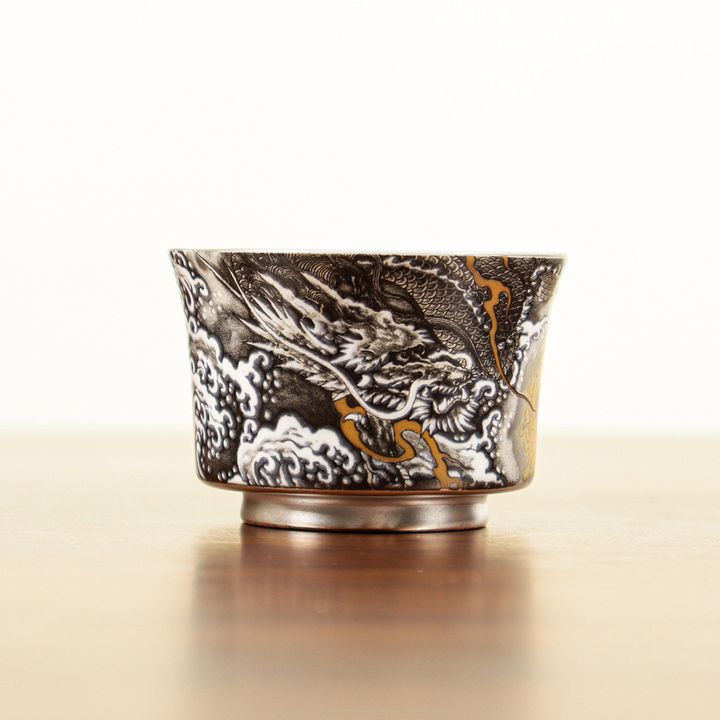 ถ้วยเงิน 999 เงินสเตอร์ลิงผง Handmade Gilt หมึกเงินมังกรไล่วันส่วนบุคคลเฉพาะ Master ถ้วย Kung Fu ถ้ว