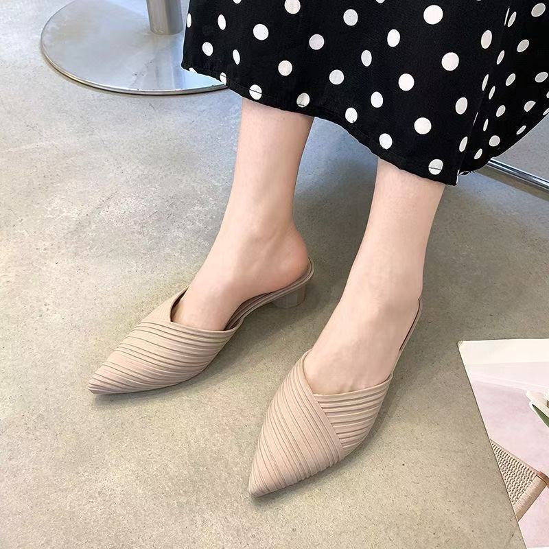 รองเท้าแตะหัวแหลม,รองเท้าแตะส้นเตี้ยลําลองกันลื่น,รองเท้าฤดูร้อนย้อนยุคผู้หญิงใส่เที่ยวสวยๆเมีให้เลืก 3 สีพร้อมส่ง BB035 - รูปที่ 6