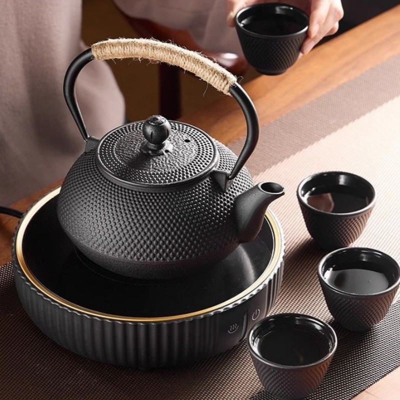Kettle 800 ml ญี่ปุ่นสไตล์กาน้ำเหล็กหล่อกาน้ำชา + Infuser/กรองกาน้ำชา