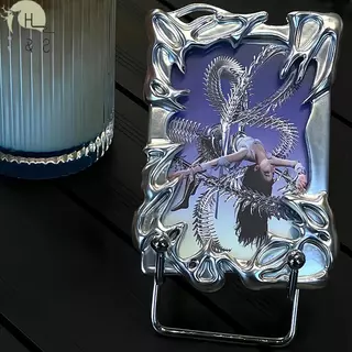[H&S] Oril Design Electroplate Plasitic Frame Kpop Idol Photocard Holder Creative 3 นิ้วผู้ถือการ์ดภาพแขน {th}