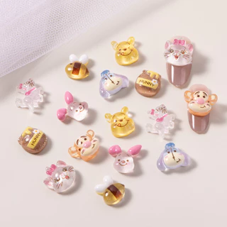 30 ชิ้นเรซิ่นมินิการ์ตูน Sanrio ตุ๊กตาหมี, ลูกแมว, ผึ้ง, bee bottle Charms Rhinestones DIY Craft สําหรับเล็บ 3D เครื่องประดับ