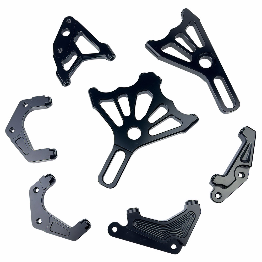 82 มม. 4 ลูกสูบ Radial เบรค Caliper Kit รถจักรยานยนต์ Universal Adapter Bracket สําหรับ 200 มม. 220 มม.แผ่นดิสก์