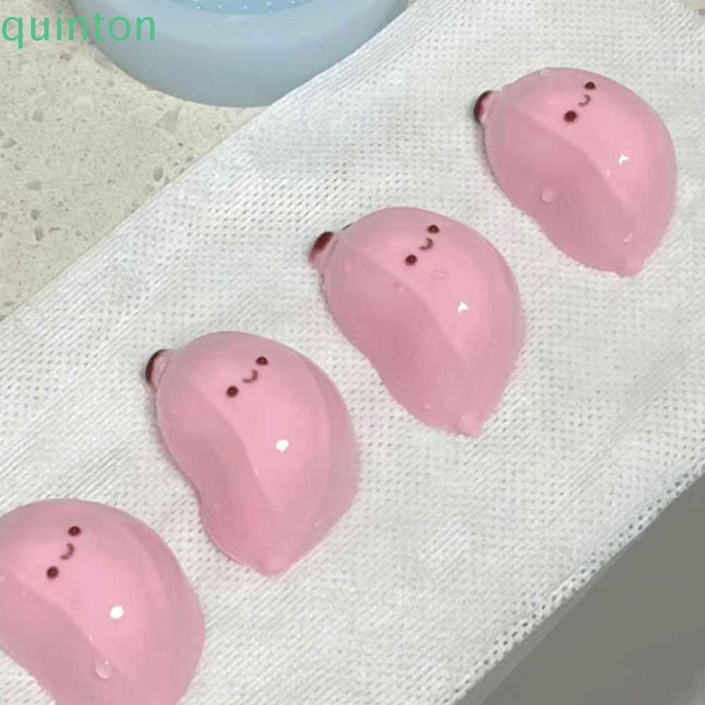 QUITON Super Elastic Fruit Toys, Soft Cute Simulation Banana Squeeze Toy, Random Deformation Toy Ela