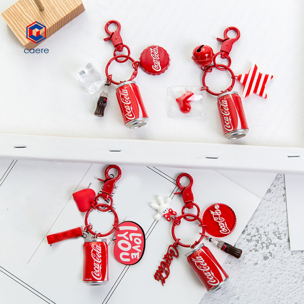 (Caere) พวงกุญแจ Delicate Craft การ์ตูนจําลองตลกคู่อุปกรณ์เสริมตกแต่งแบบพกพา Red Cola ขวดพวงกุญแจจี้