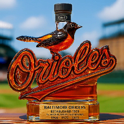 New product from an independent store: Philadelphia Phillies vintage logo whiskey bottle