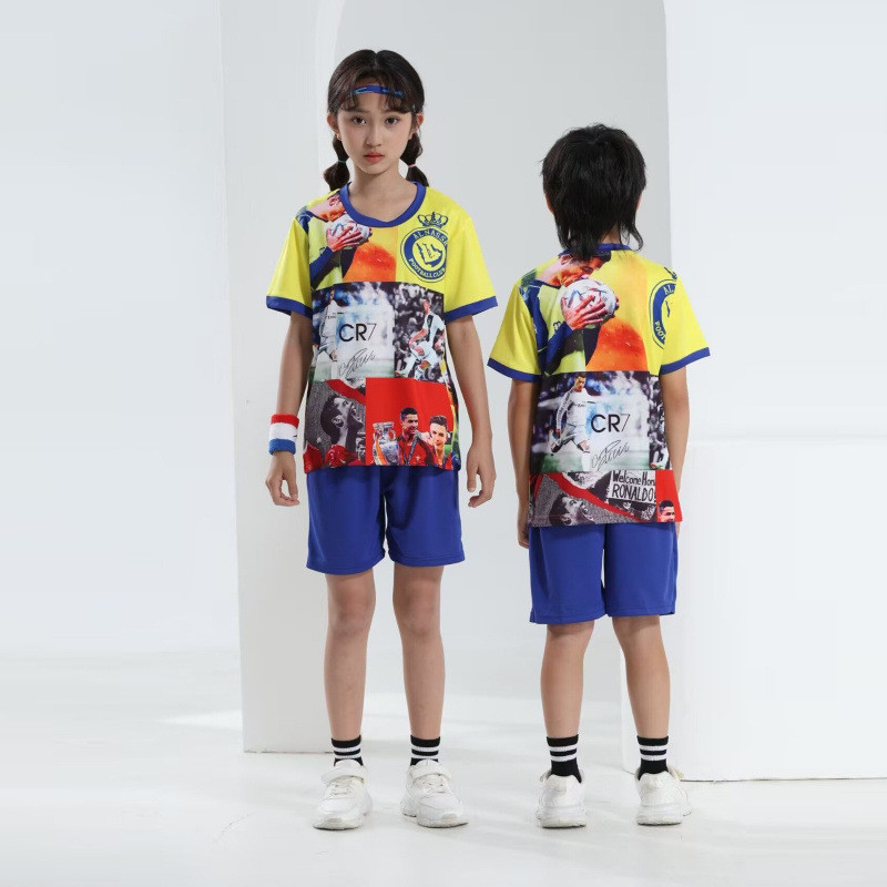 ชุดฟุตบอลสำหรับเด็กอนุบาลและนักเรียนประถม แบบเจอร์ซีย์ ฤดูกาลใหม่ - รูปที่ 4