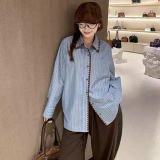 🌵Grace_chili🌵 เสื้อเชิ้ตลายทางย้อนยุคแบบสีตัดกันสำหรับผู้หญิงไซส์ใหญ่ เสื้อเชิ้ตแบบกระดุมแถวเดียวสไตล์เกาหลี 99140