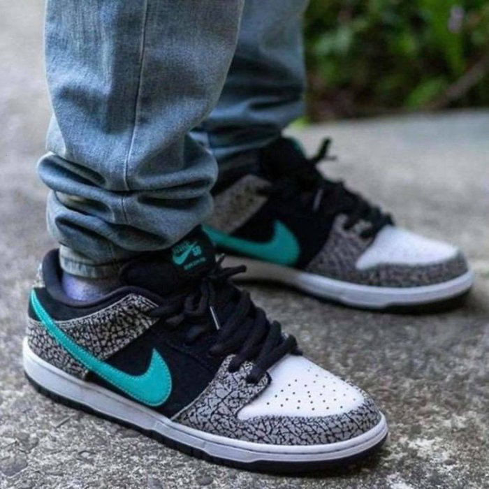 SB DuLow รองเท้าผ้าใบช้าง สีดํา สีเขียว BQ6817-009รองเท้าผ้าใบลําลอง