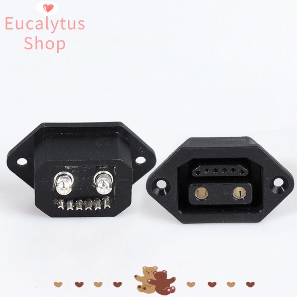 อะแดปเตอร์รถยนต์ไฟฟ้า EUCALYTUSS พร้อมอินเทอร์เฟซการชาร์จซ็อกเก็ต E-Bike 2 + 6