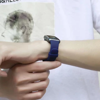 สายซิลิโคน for Huawei Band 10 9 8 7 6/Honor Band 6 7/Huawei Band 10 9 8 NFC สร้อยข้อมือกีฬายางต้นฉบับอ่อนเข็มขัดนุ่ม