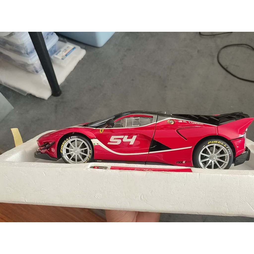X Out 1: 18 Ferrari Lafa FXXK EVO โมเดลรถอัลลอย, การสนทนาด้วยตนเองสี! สินค้าเก่าจะมีข้อบกพร่องตลอดเว