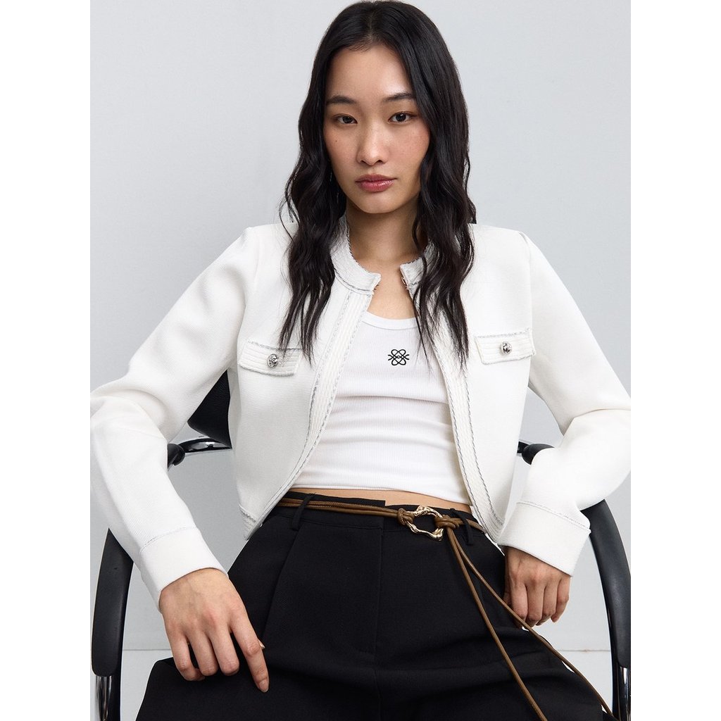 [Pomelo] เสื้อคาร์ดิแกนตัวสั้นแต่งขอบถักเปียเมทัลลิก / Round Neck Long Sleeve Cropped Cardigan
