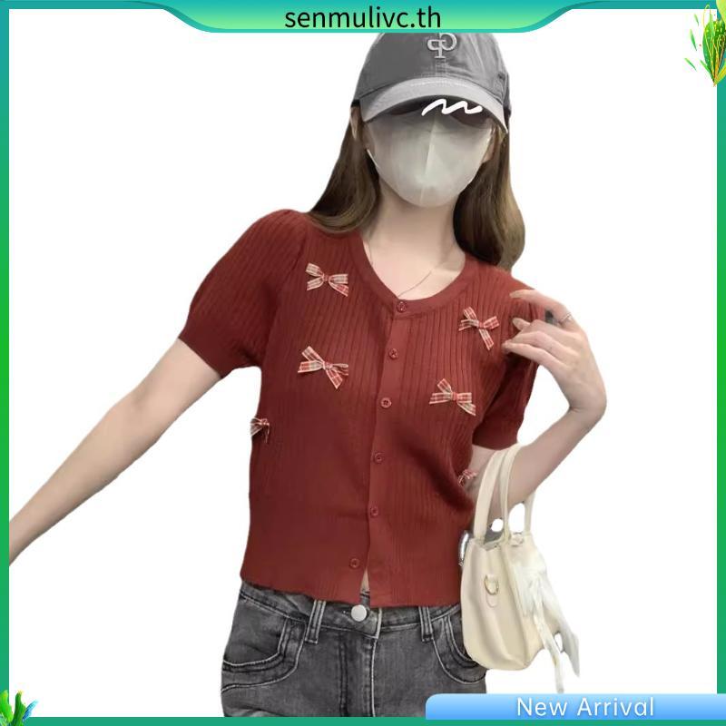 MERAH Noella Knit Blouse เกาหลีริบบิ้น | Coquette Bow Top | เสื้อครอปผ้าถักระดับพรีเมียม Christmas X