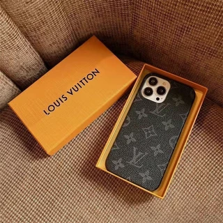 หนัง LV เคส iPhone iPhone 15 PRO MAX iPhone 11 12 13 14 15 PRO MAX คือ xs MAX 7 8 plus ของขวัญวันเกิดวันวาเลนไทน์ปัจจุบันเข้ากันได้กับ apple