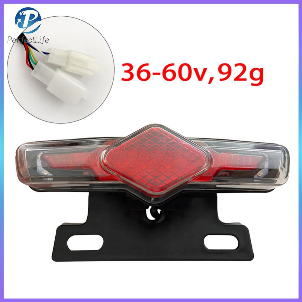ไฟหน้าและไฟท้าย LED กันน้ํา พร้อมไฟเตือนความปลอดภัยและไฟเลี้ยวสําหรับจักรยานไฟฟ้า