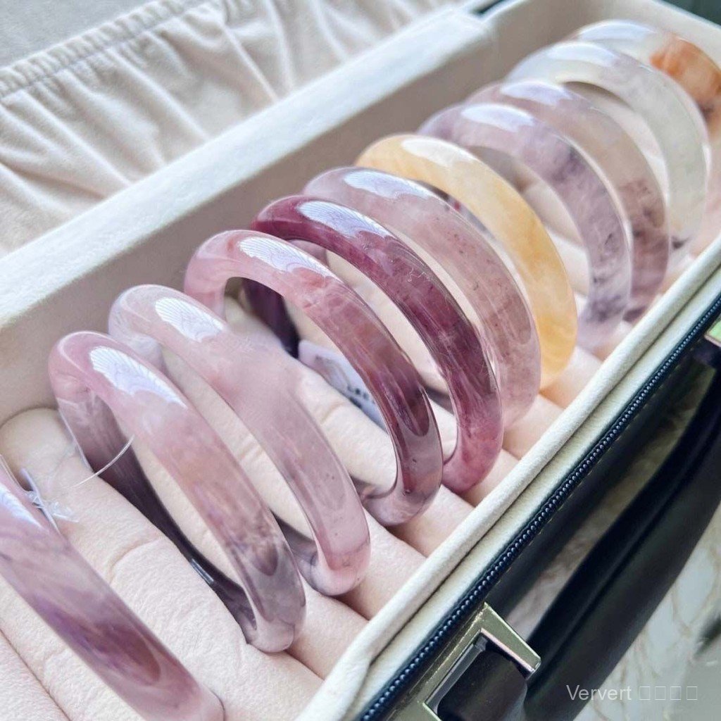 สร้อยข้อมือผู้หญิงดีไซน์เหมือนหยกดวงประกายราสเบอร์รี่ใส