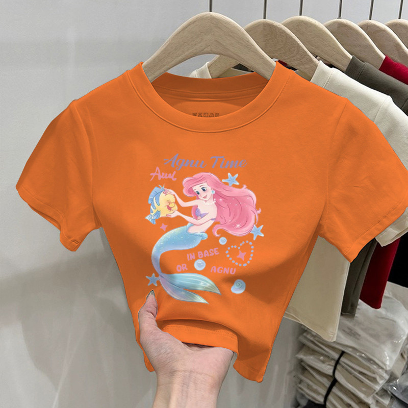 【จัดส่งตลอด 24 ชั่วโมง】 เสื้อยืดเอวลอยผู้หญิง💙 คอกลม แฟชั่นเกาหลี baby tee เซ็กซี่ ลายการ์ตูนเงือกสาว แมตช์ง่าย YG1815 - รูปที่ 3