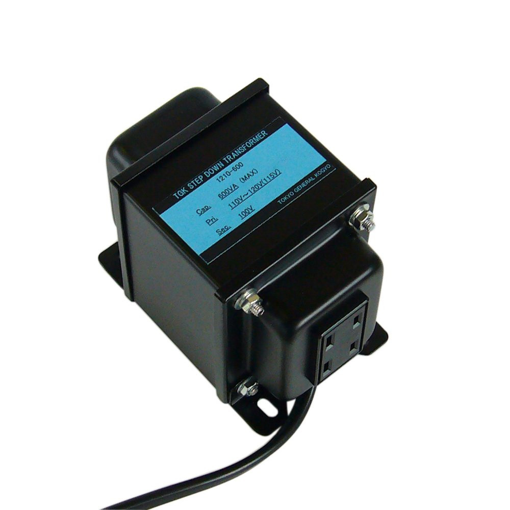 ห้องแปลงไฟ แปลงไฟญี่ปุ่น แปลงไฟ สเต็ปดาวน์ 600W 110–120V→100V สำหรับอเมริกาและแคนาดา 1210-600