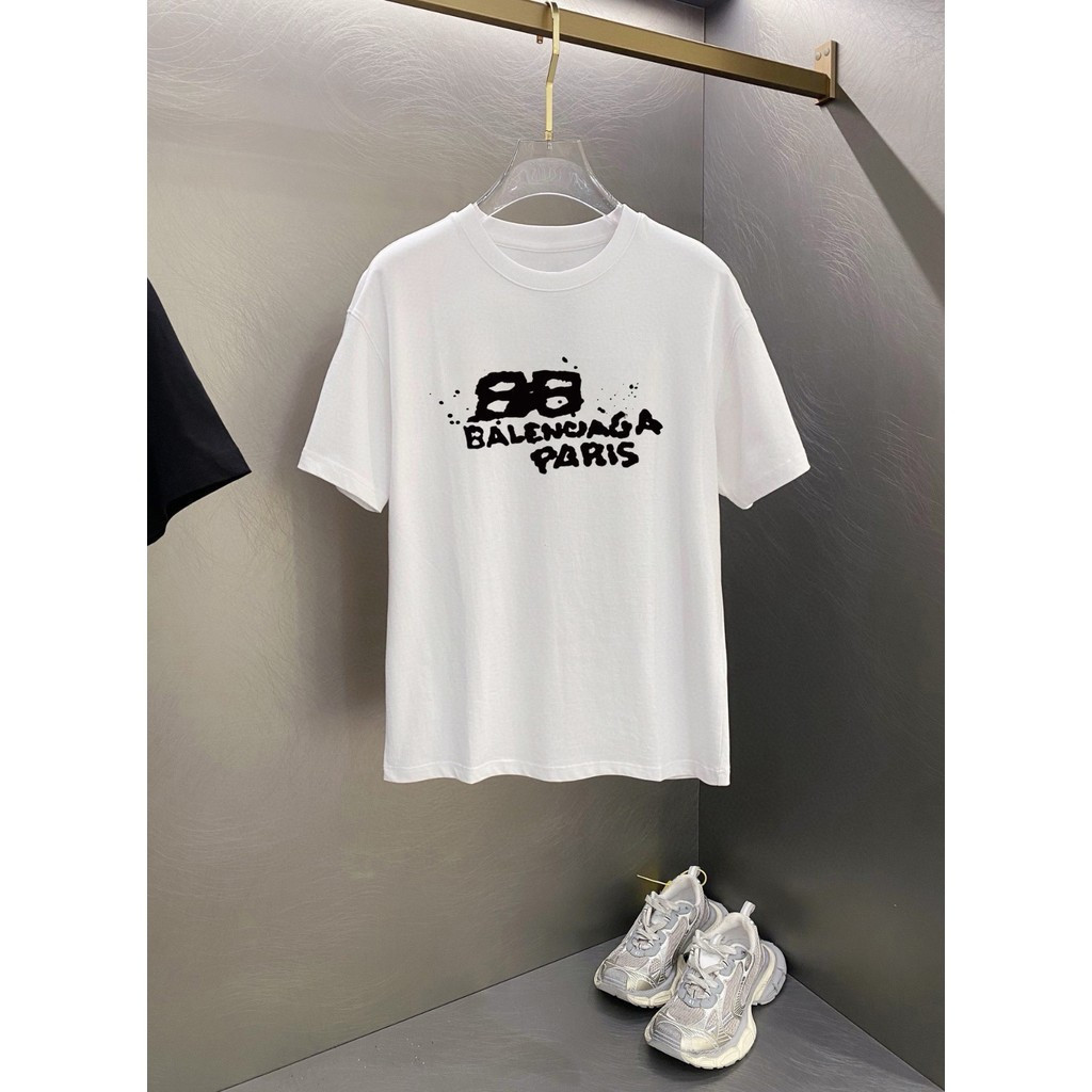 BALENC & IAGA Star Early Spring เสื้อยืดแขนสั้นสไตล์ใหม่ผู้ชายสไตล์ผู้หญิงคู่สไตล์ฐานด้านในรอบคอ Sim