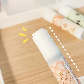 กาวแท่ง กาวแข็ง สำหรับงานประดิษฐ์ DIY เป็นกาวติดกระดาษเหมาะกับนักเรียน 2ลายน่ารัก แพนด้าและคาปิบารา