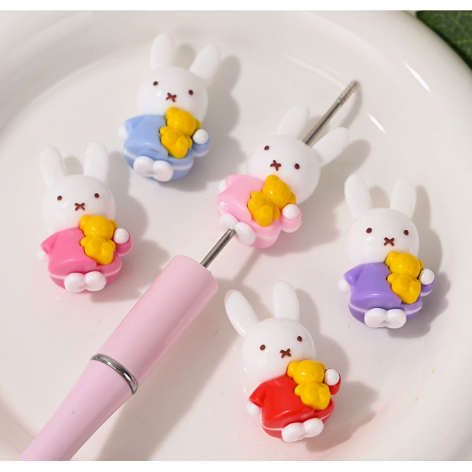 5ชิ้นหมีกระต่ายสาวลูกปัดตรงหลุมนุ่มยางลูกปัดสําหรับ ทําเอง