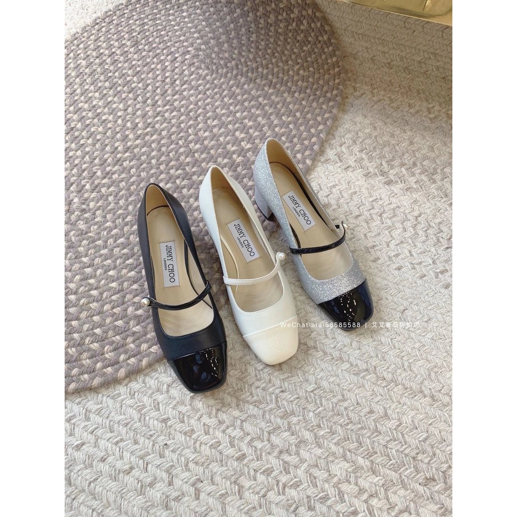 รองเท้าส้นสูงและส้นแบน Jimmy Choo แบบMaryJane ออกแบบใหม่สำหรับฤดูใบไม้ร่วงและฤดูหนาว