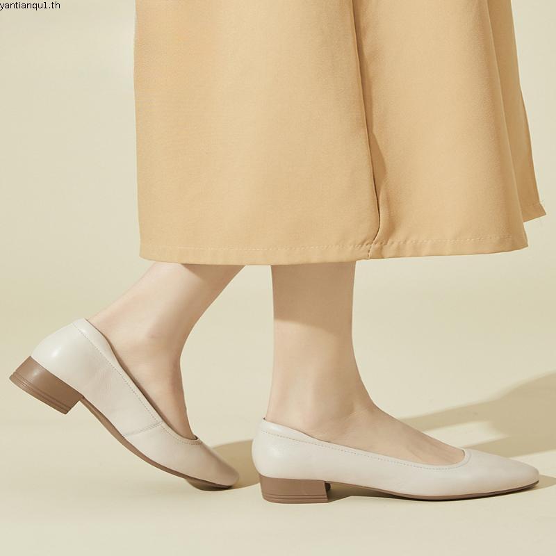 SIRENA รองเท้าหนังแท้ ส้น 2 นิ้ว รุ่น HERA สีเบจ | รองเท้าคัทชูผู้หญิง