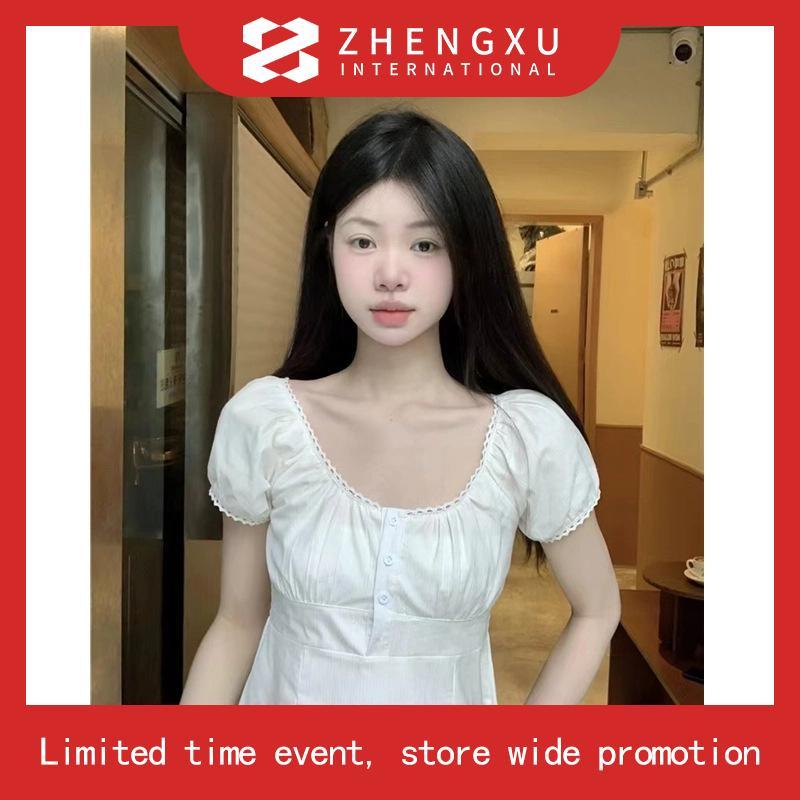 POKEE | SAWAKO TOP เสื้อขาว ดีเทลกระดุม pokee