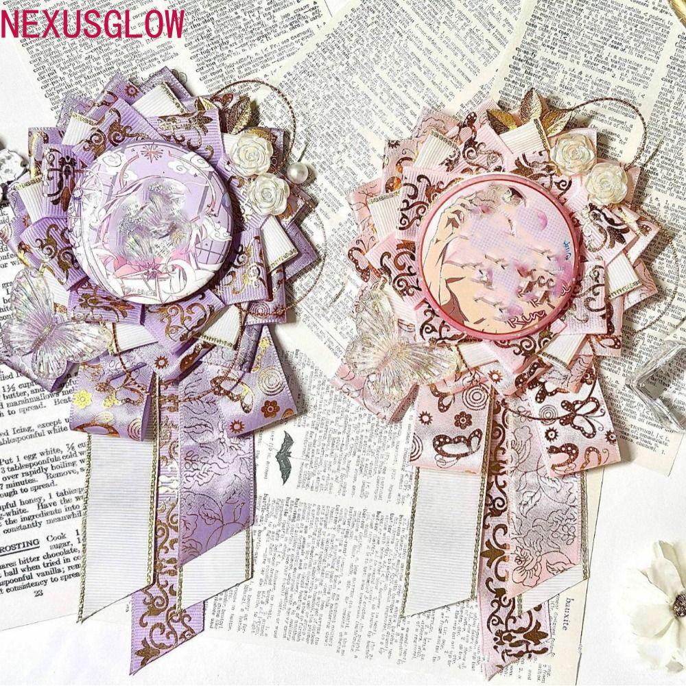 NEXUSGLOW อะนิเมะผู้ถือป้าย,คอสเพลย์ตกแต่งดอกไม้ Pins ฐานแสดง, Ita กระเป๋าเติมป้ายดอกไม้หรูหราน้ําหน