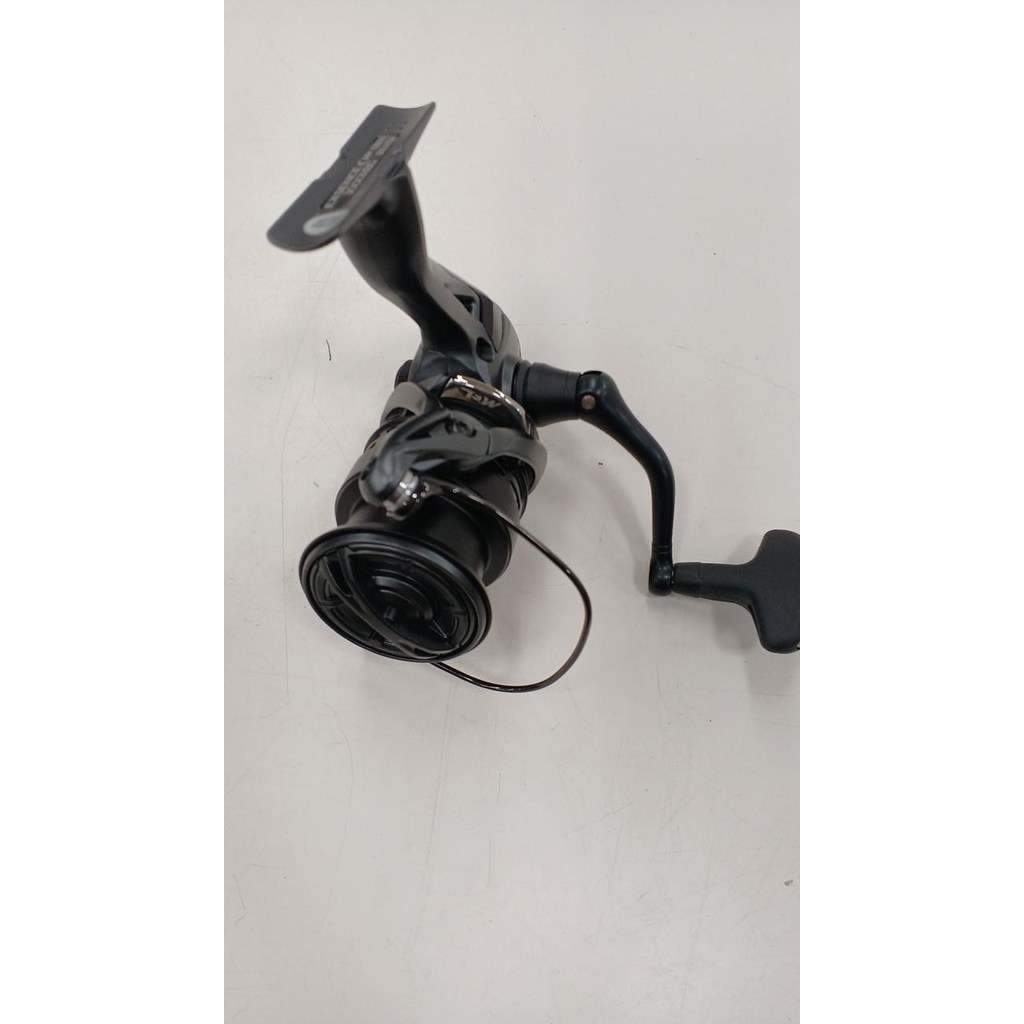 รอกสปินนิ่ง SHIMANO 18 Exsence CI4 3000MHG