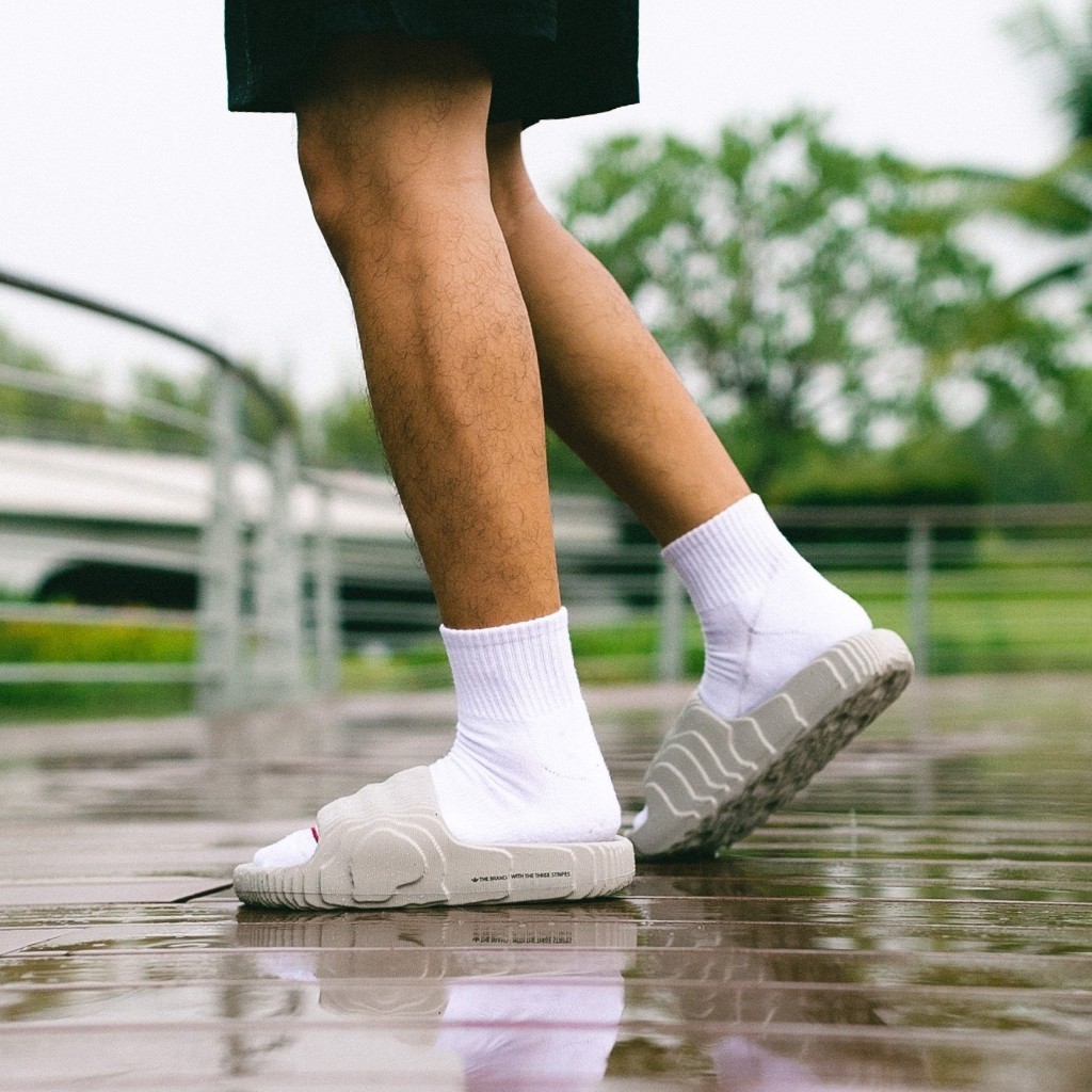 Hype sneakersAdidas รองเท้าแตะ Adilette 22 IG8263 HQ4670 IF5394 IE5647 IF9485 IG8264 IG5919 - แท้/ป้