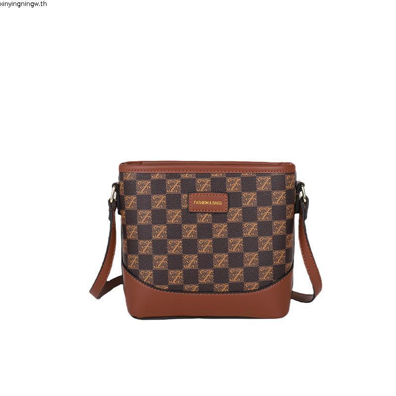 กระเป๋าสะพายข้างผู้หญิงสุดหรู (MBL) M6 กระเป๋าแฟชั่นสตรีสีดํา