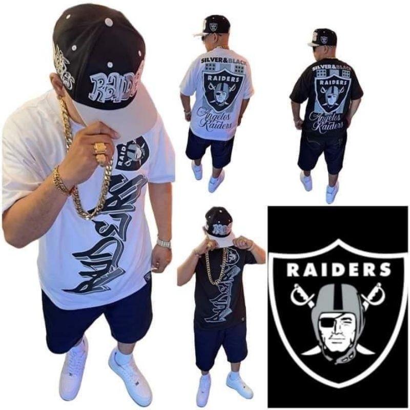 RAIDERS สีดําและสีเงิน
