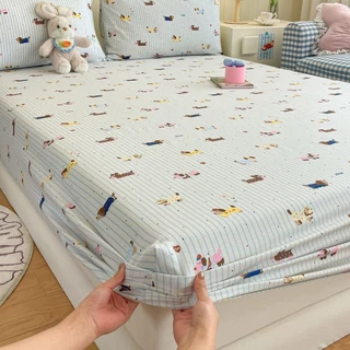 ผ้าฝ้าย 100% หมีและสัตว์ ผ้าปูที่นอนติดตั้งพิมพ์ลาย Single / Queen / King Size ผ้าปูที่นอน Cadar ผ้าปูที่นอนลายดอกไม้ไม่ซีดจาง