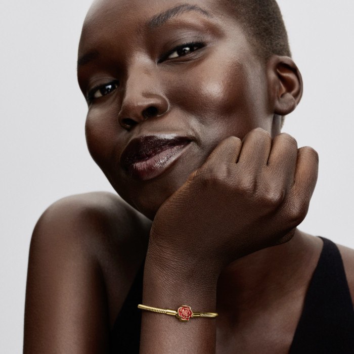 สร้อยข้อมือโซลทองลายกุหลาบ ดีไซน์สวยงาม - รูปที่ 2