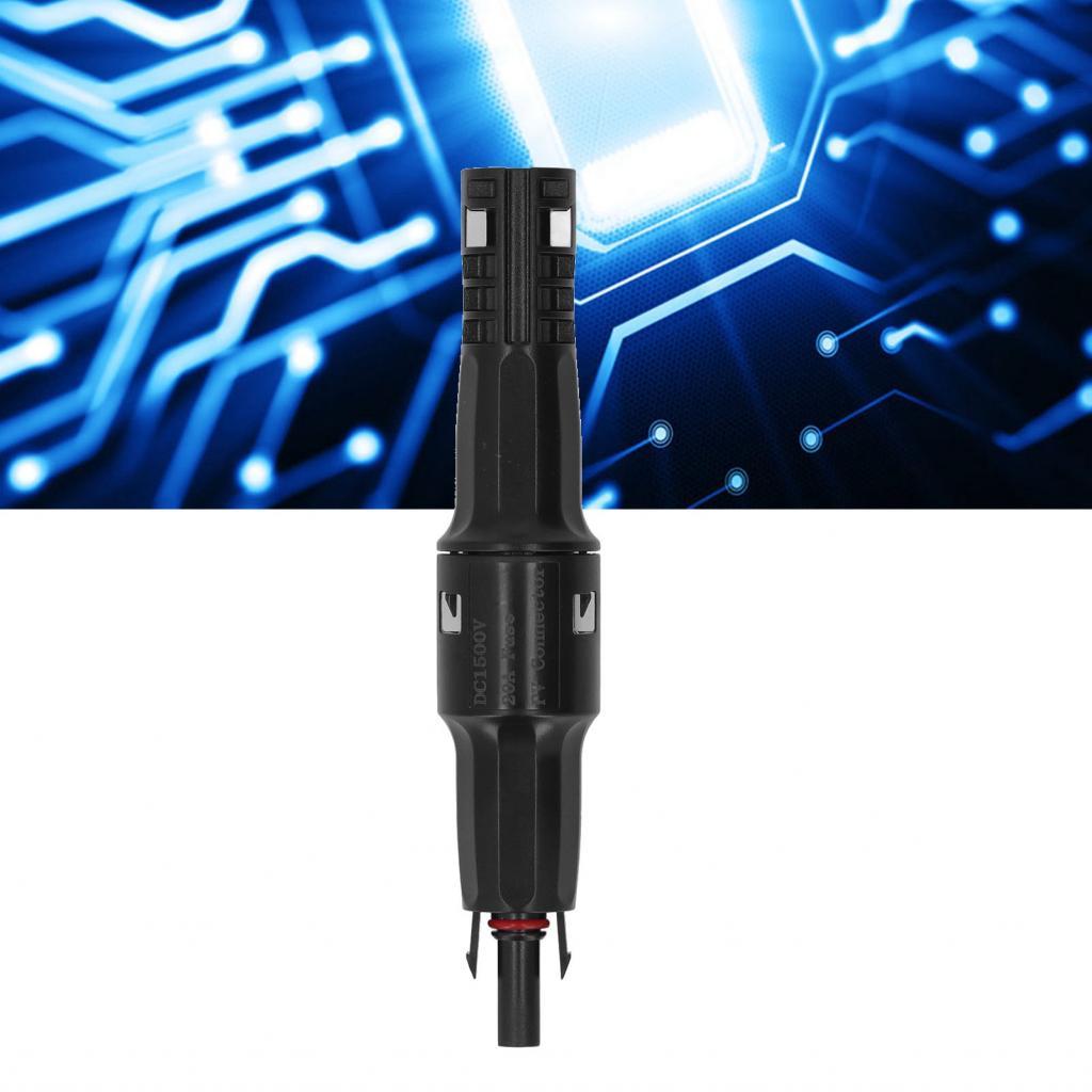 ขั้วต่อตัวยึดฟิวส์ PV เพศชายถึงเพศหญิงการเชื่อมต่อแบบจีบ 1500V สำหรับการตั้งแคมป์